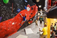 Climbing gym "Atmosfera" (Moscow)